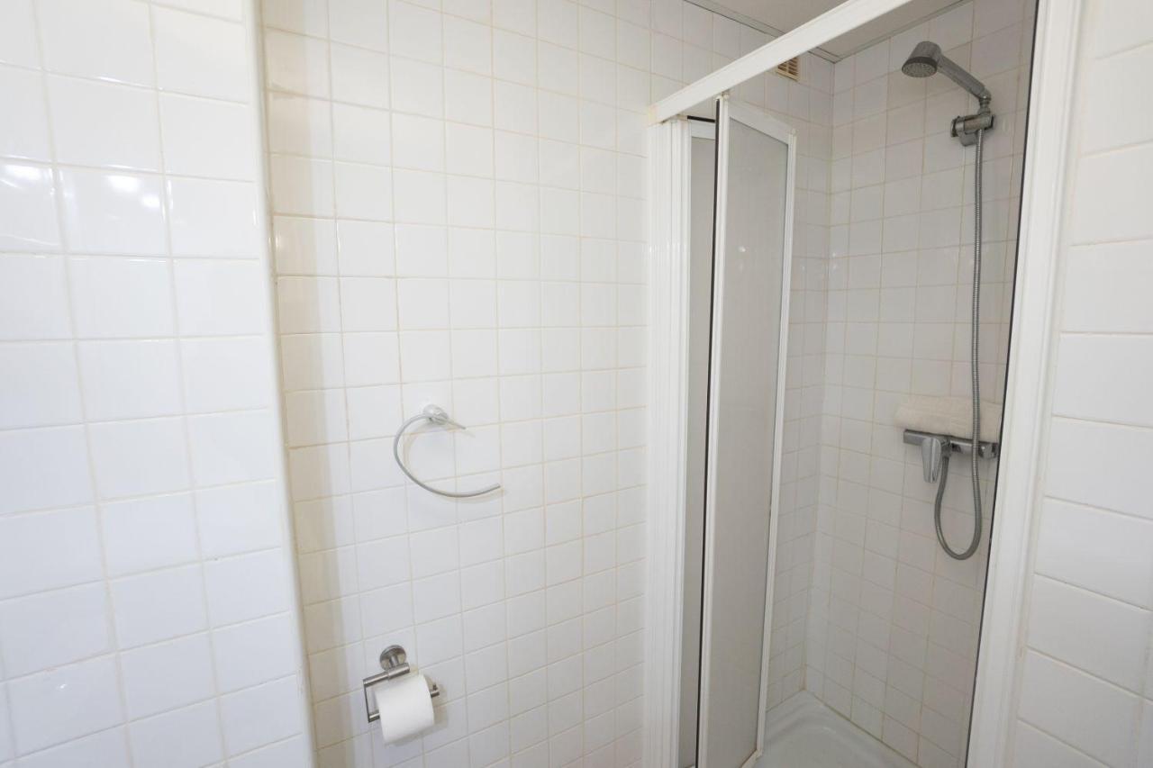 Playa Del Salon 2C Menyber Apartment Nerja Ngoại thất bức ảnh