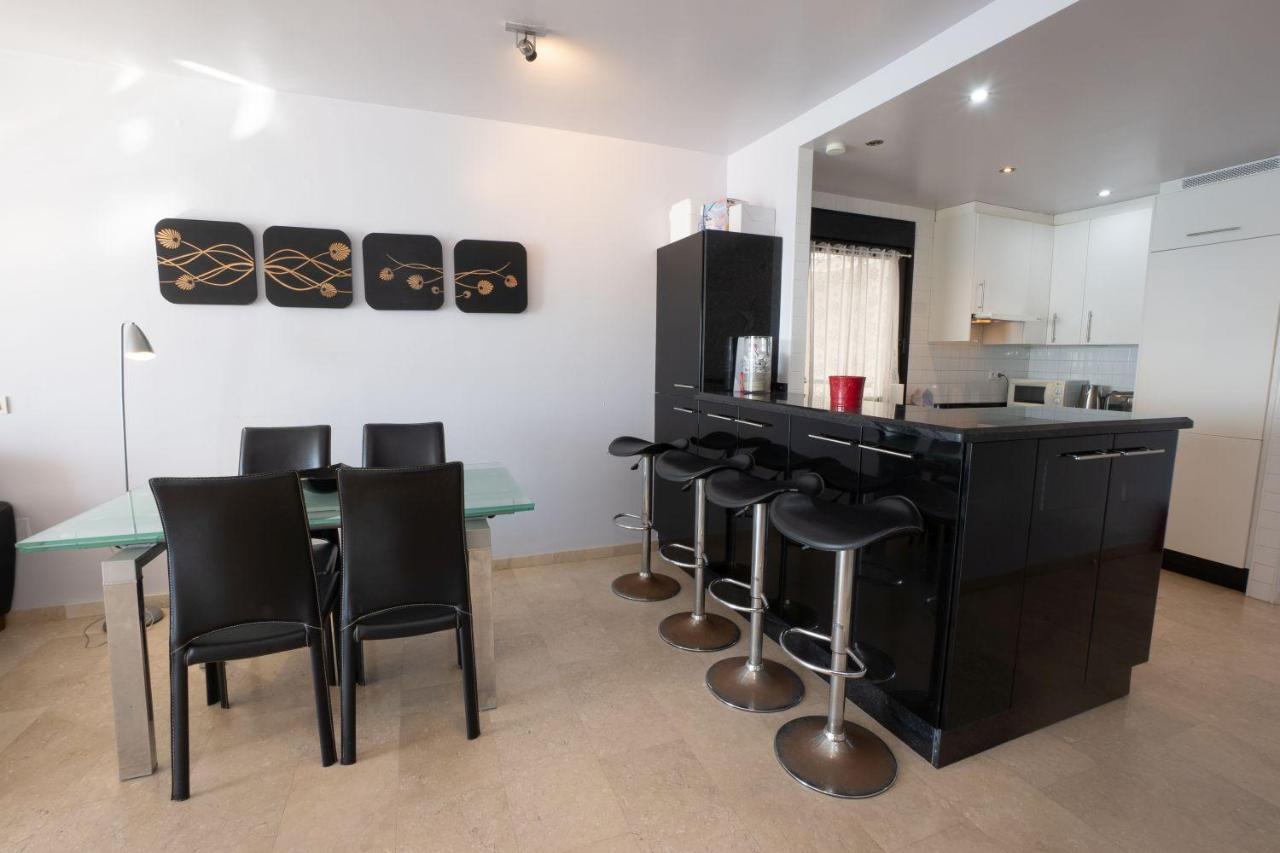 Playa Del Salon 2C Menyber Apartment Nerja Ngoại thất bức ảnh