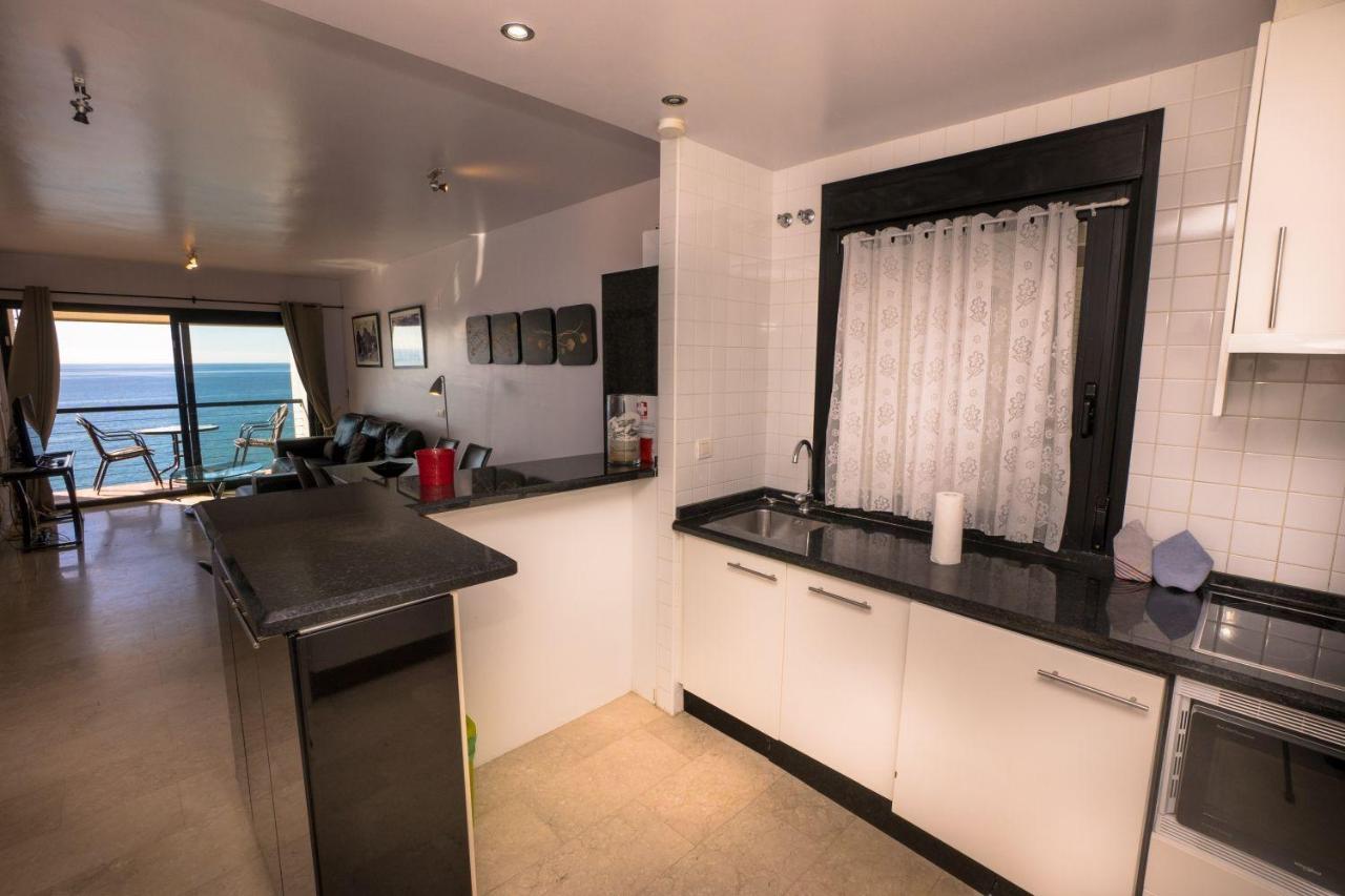 Playa Del Salon 2C Menyber Apartment Nerja Ngoại thất bức ảnh